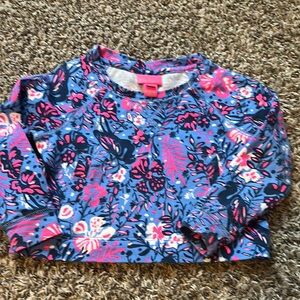Like new Lilly Pulitzer Floral Kids lightweight Blue and Pink floral top. XS